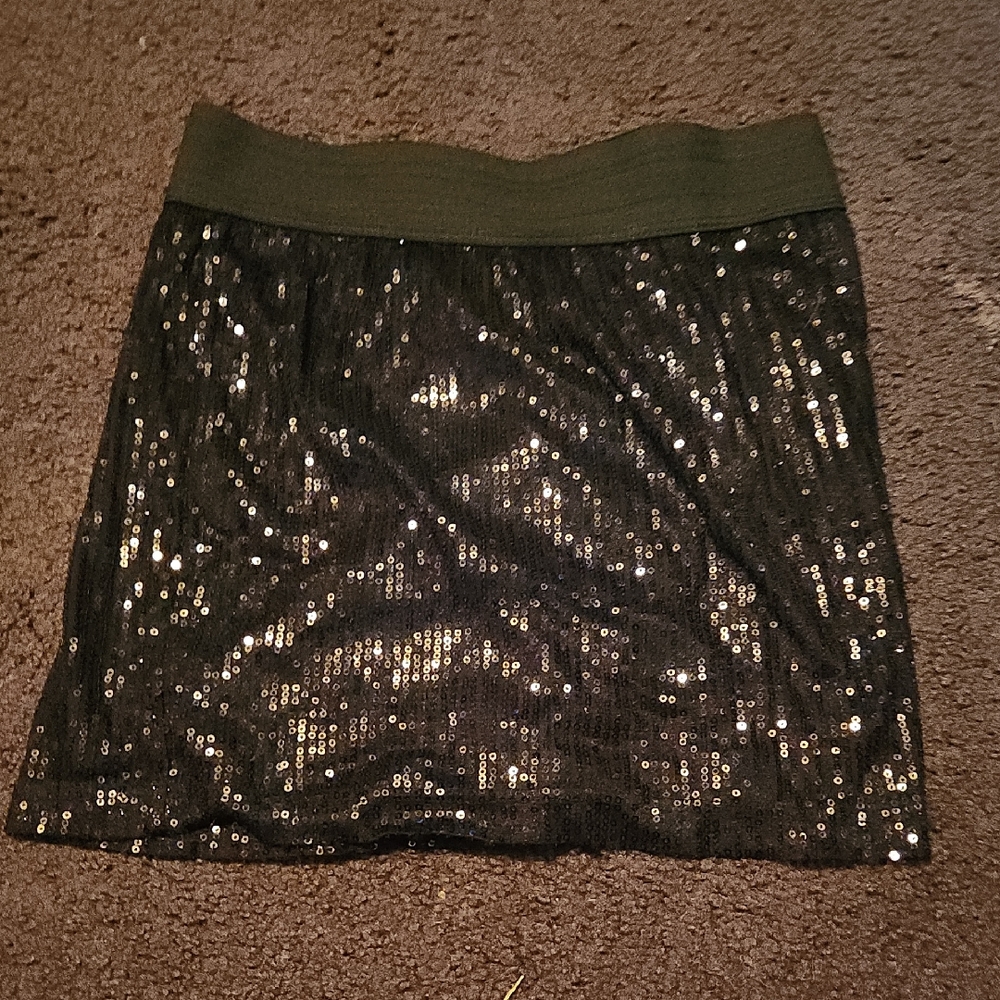 Wet Seal Glittering Black Pencil Skirt